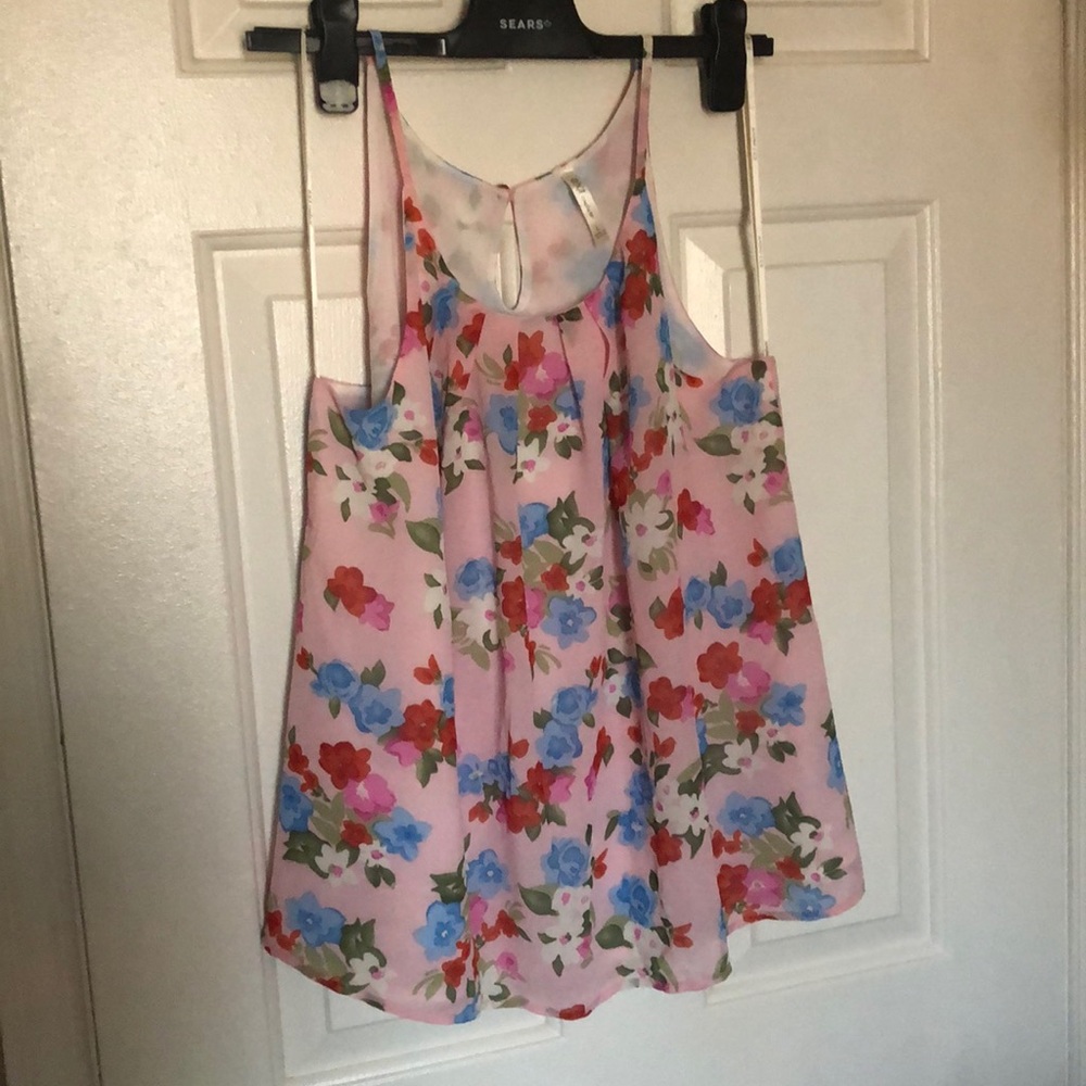 Floral top